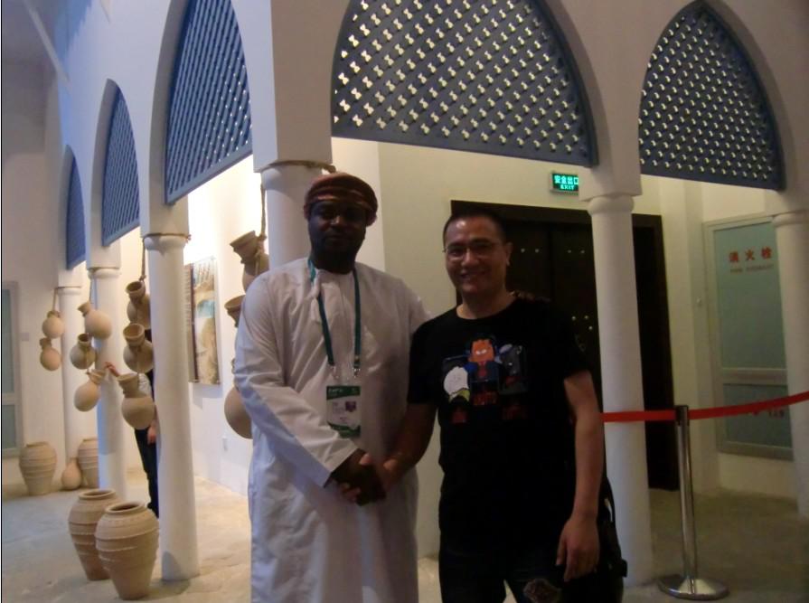 相邀世博與外商客戶親密洽談.jpg 相邀世博與外商客戶親密洽談.jpg